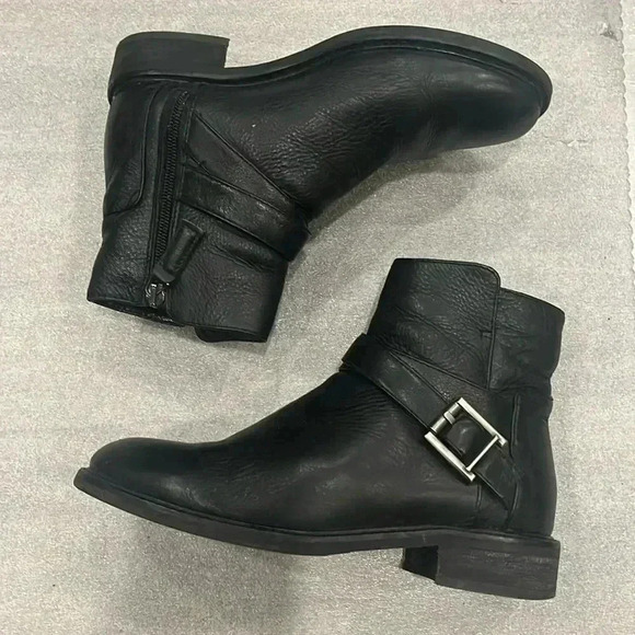 [6]Aquatalia Bree Black Leather Ankle  Waterproof Boots - Picture 1 of 9